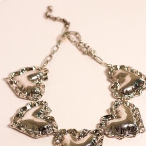 Collar Corazones Metálicos Plateados